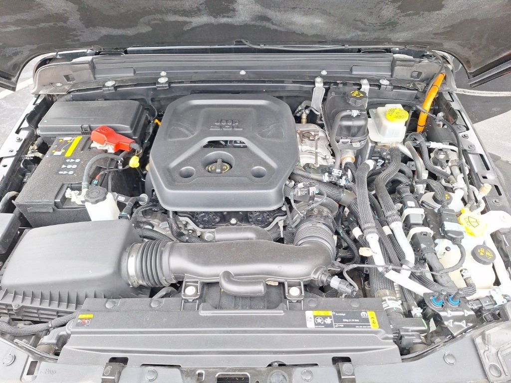 2023 Jeep Wrangler Sahara 4xe