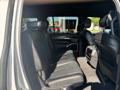 2023 Jeep Wagoneer Series III