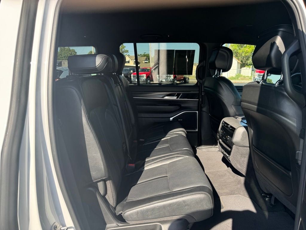 2023 Jeep Wagoneer Series III
