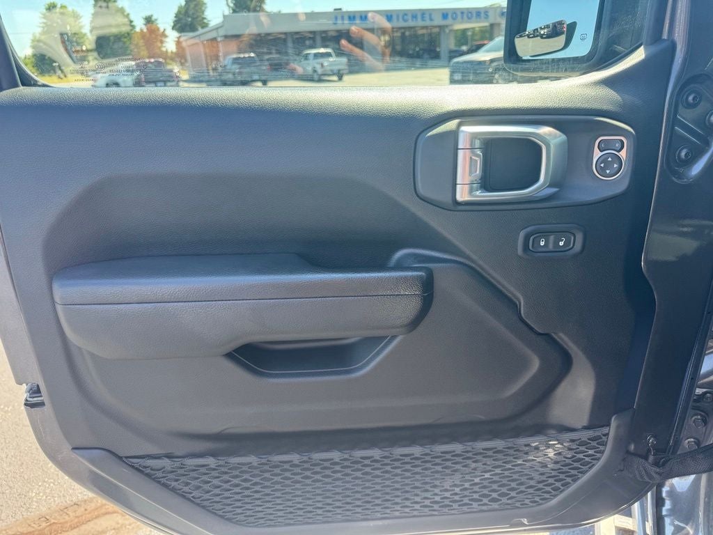 2022 Jeep Gladiator Sport