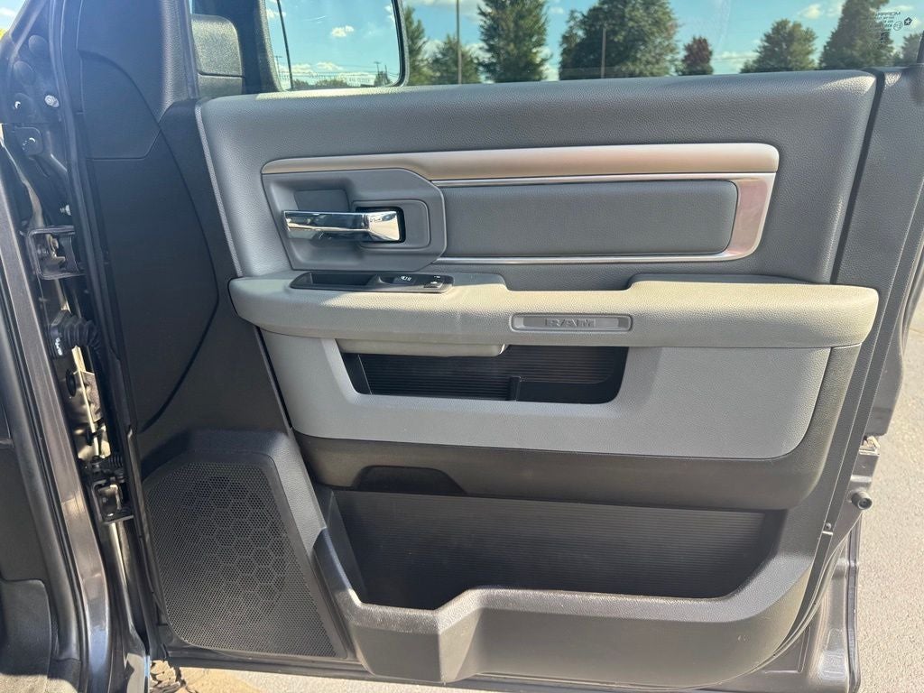 2019 RAM 1500 Classic SLT