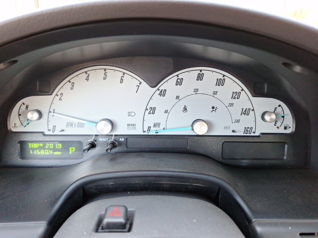 2002 Ford Thunderbird Base