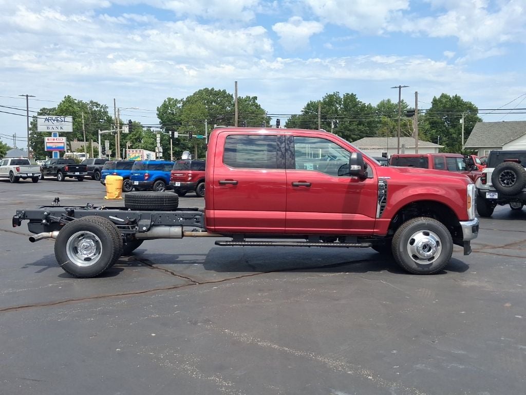 2026 Ford F-350SD XLT DRW