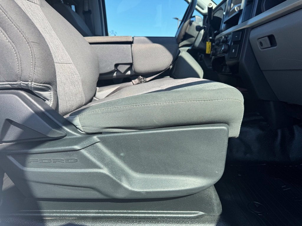 2024 Ford F-350SD XL DRW