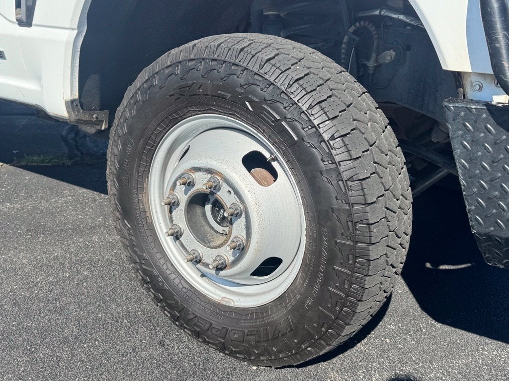 2024 Ford F-350SD XL DRW