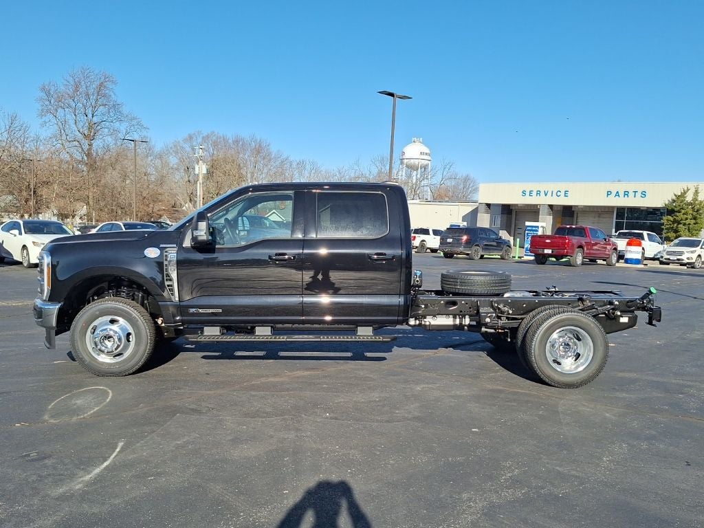 2026 Ford F-350SD Lariat DRW