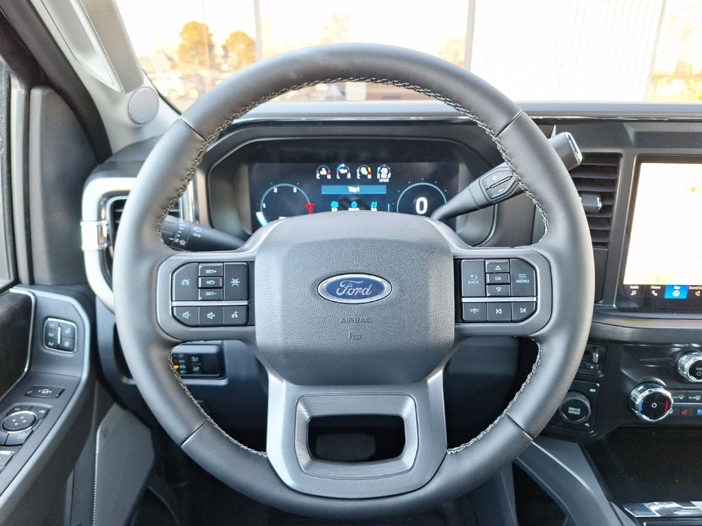 2026 Ford F-350SD Lariat DRW