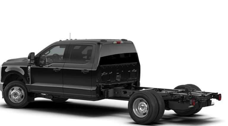 2026 Ford Chassis Cab F-350® LARIAT®