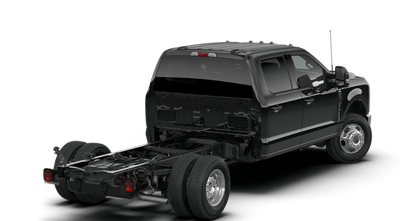2026 Ford Chassis Cab F-350® LARIAT®