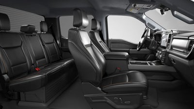 2026 Ford Chassis Cab F-350® LARIAT®