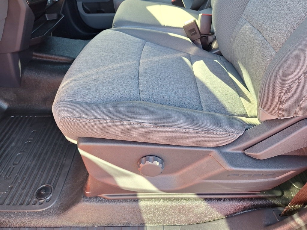 2026 Ford Chassis Cab F-350® XL