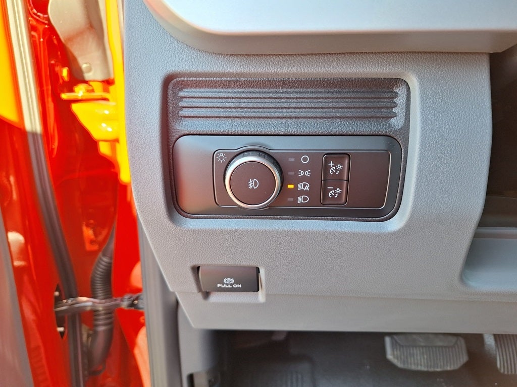 2026 Ford Chassis Cab F-350® XL