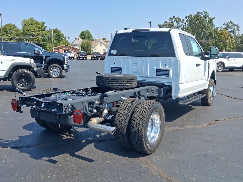 2026 Ford F-350SD XL DRW