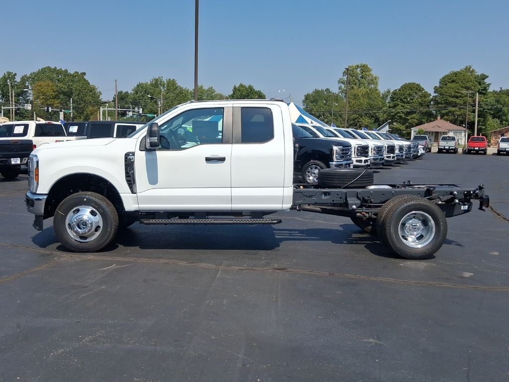 2026 Ford F-350SD XL DRW