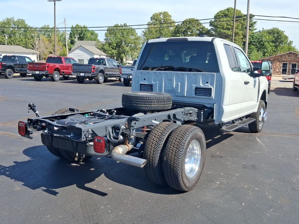 2026 Ford F-350SD XLT DRW