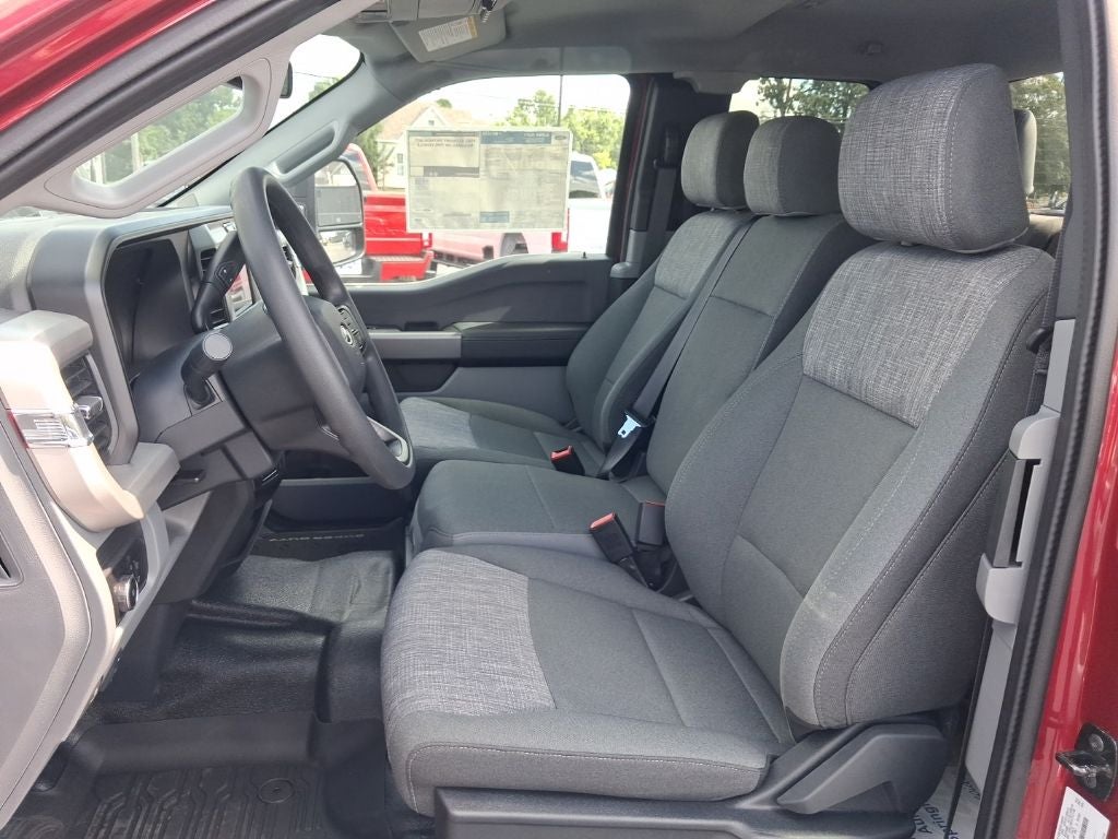 2026 Ford F-350SD XLT DRW