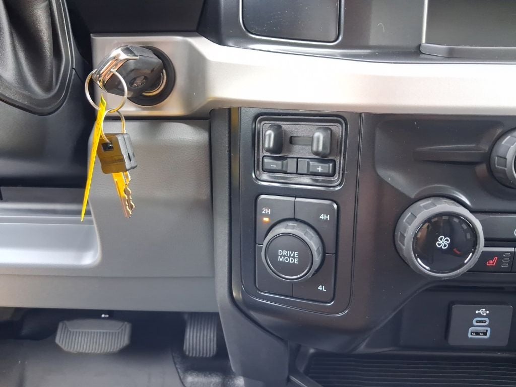 2026 Ford F-350SD XLT DRW