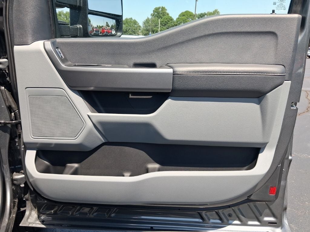 2026 Ford F-350SD XLT DRW