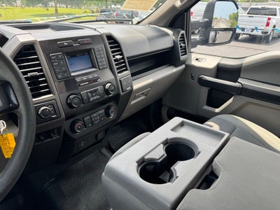 2022 Ford F-350SD XL DRW w/BALE BED