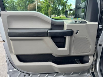 2022 Ford F-350SD XL DRW w/BALE BED
