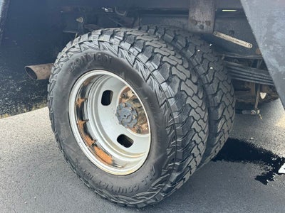 2022 Ford F-350SD XL DRW w/BALE BED
