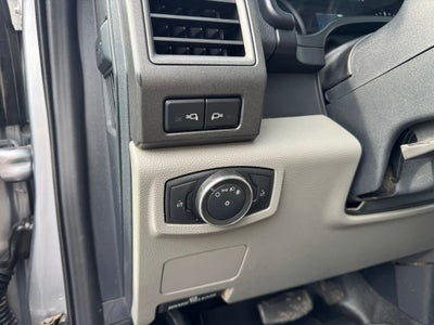 2022 Ford F-350SD XL DRW w/BALE BED