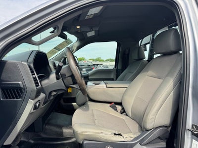 2022 Ford F-350SD XL DRW w/BALE BED