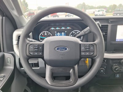 2025 Ford Chassis Cab F-350® XL