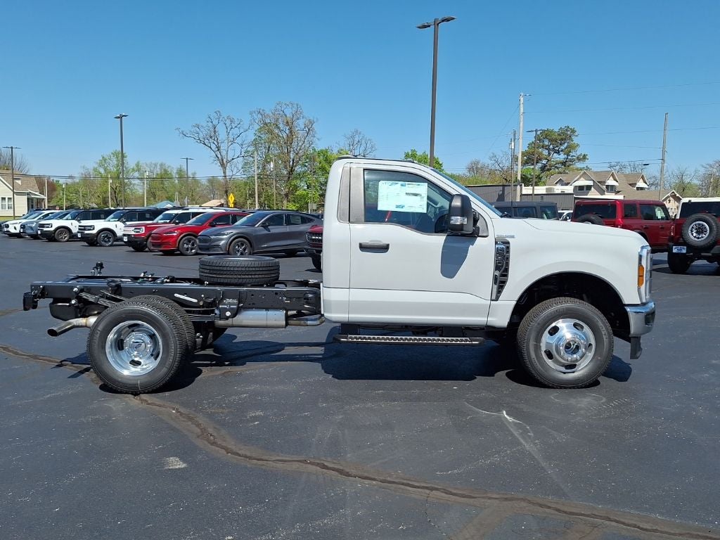 2026 Ford F-350SD XL DRW
