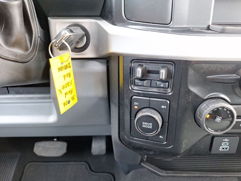 2026 Ford F-350SD XLT DRW