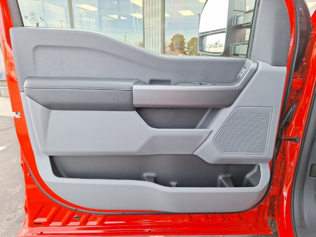 2026 Ford F-350SD XLT DRW