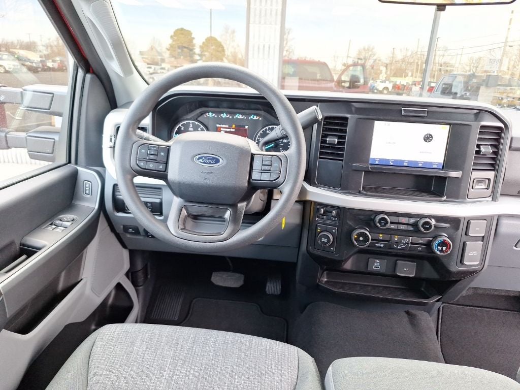 2026 Ford F-350SD XLT DRW