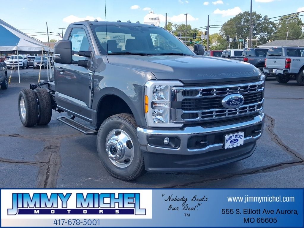 2026 Ford F-350 Super Duty Chassis Cab