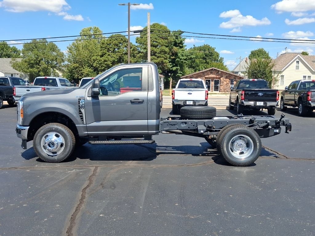 2026 Ford F-350SD XLT DRW