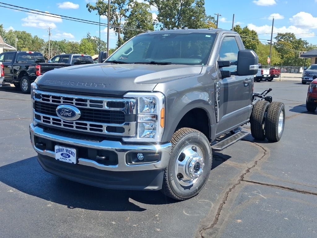 2026 Ford F-350SD XLT DRW