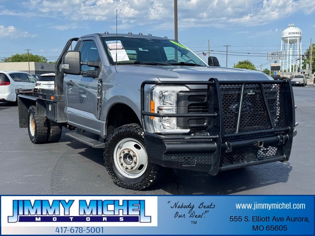 2023 Ford F-350 XL 4x4 Regular Cab 145-In DRW's photo
