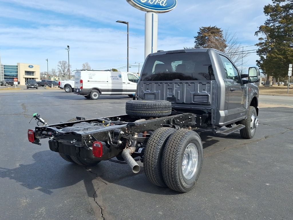 2026 Ford F-350SD XLT DRW