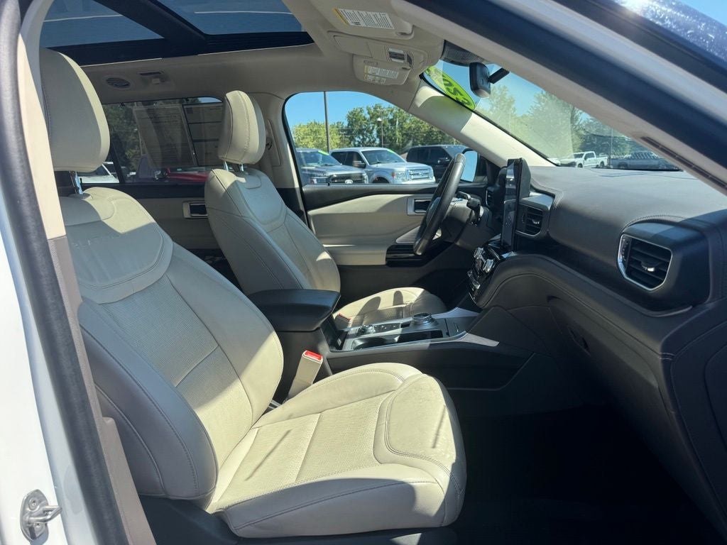 2023 Ford Explorer Platinum