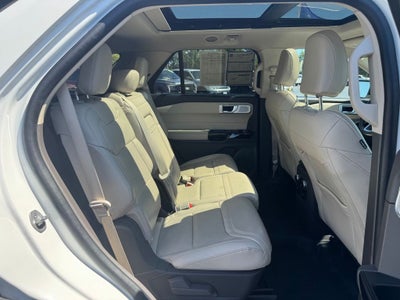 2023 Ford Explorer Platinum