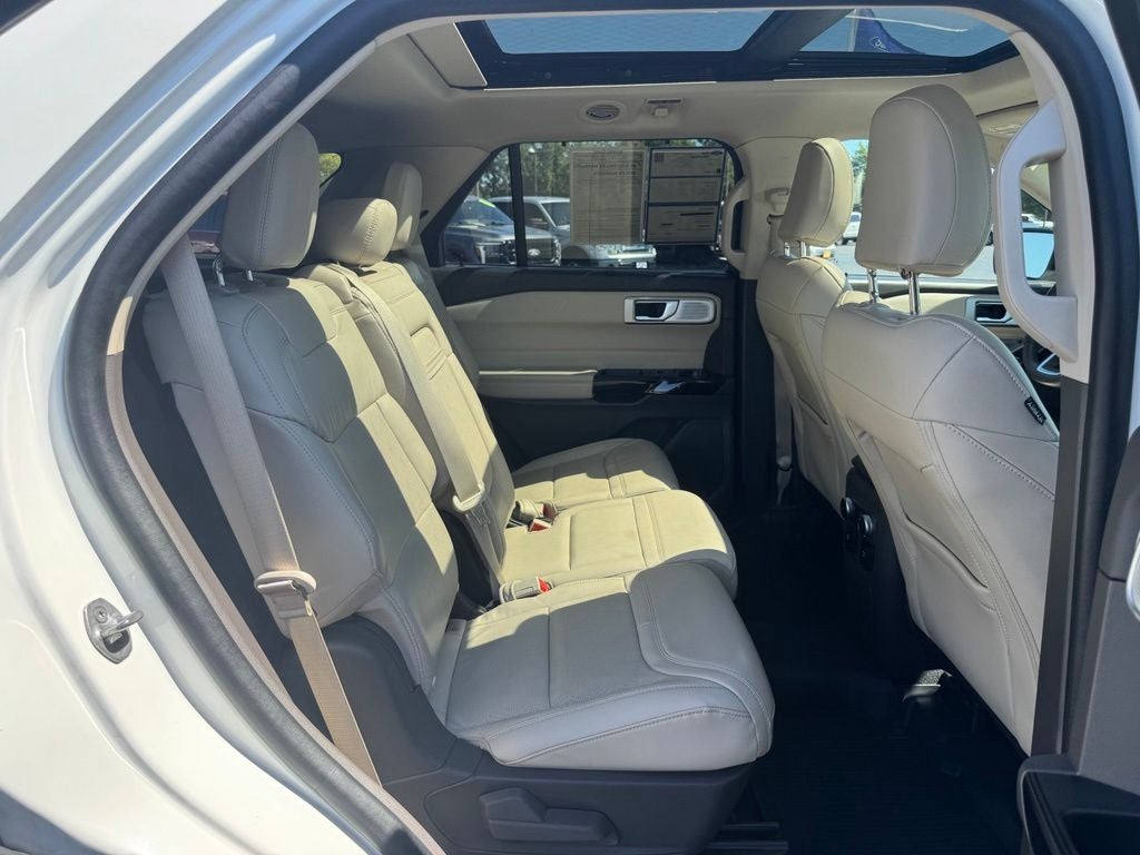 2023 Ford Explorer Platinum