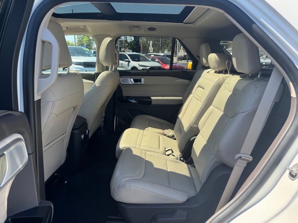 2023 Ford Explorer Platinum