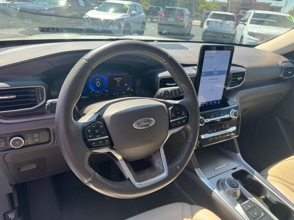 2023 Ford Explorer Platinum
