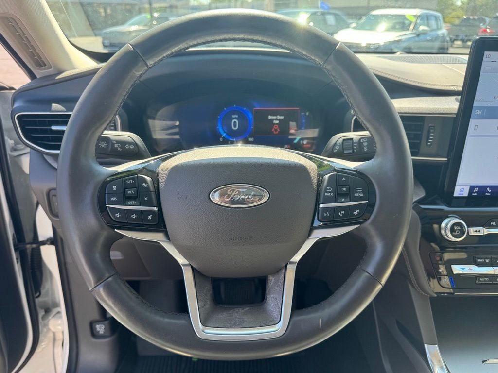 2023 Ford Explorer Platinum