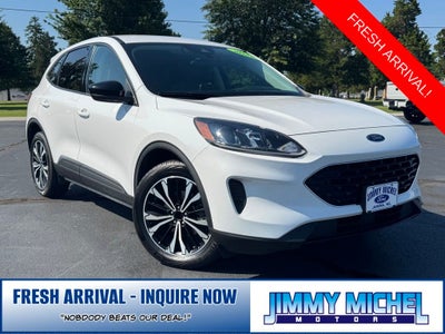 2022 Ford Escape Hybrid SE
