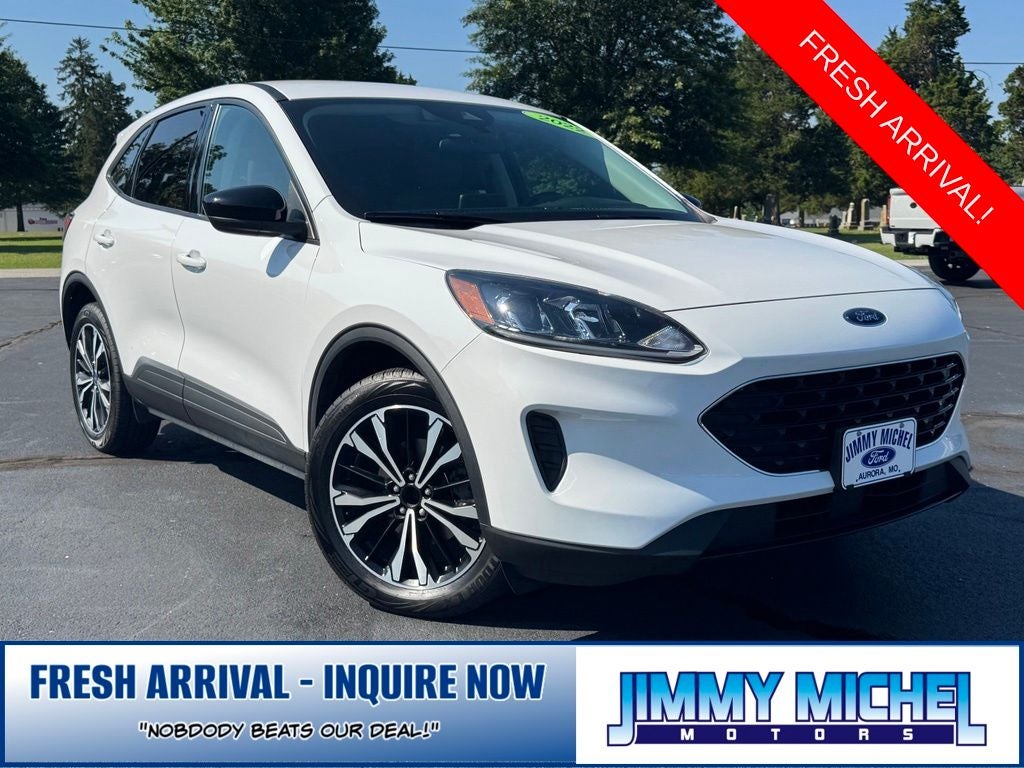 2022 Ford Escape Hybrid SE