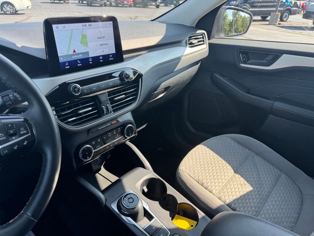 2022 Ford Escape Hybrid SE