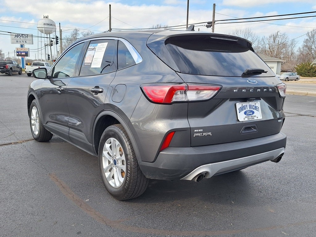 2020 Ford Escape SE