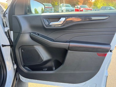 2025 Ford Escape ST-Line Select