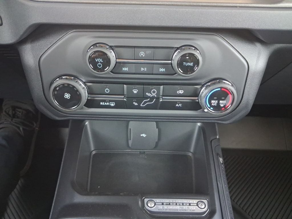2026 Ford Bronco Base