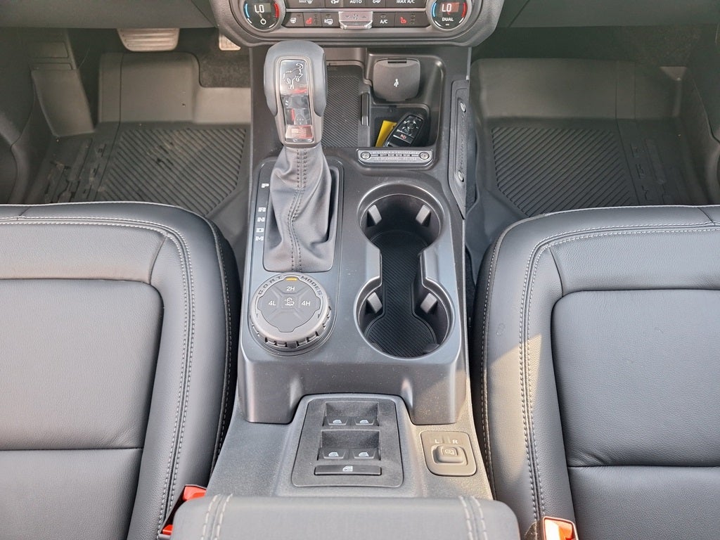 2025 Ford Bronco Outer Banks®